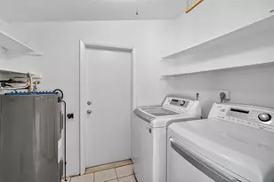 5650-5652 NE 17 Terrace NE 17th Terrace, Fort Lauderdale, FL 33334 - Photo 23