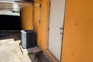 1928 N 20th Ave, Hollywood, FL 33020 - Photo 13