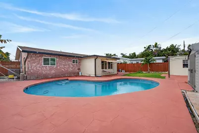 1919 NW 38th St, Oakland Park, FL 33309 - Photo 25