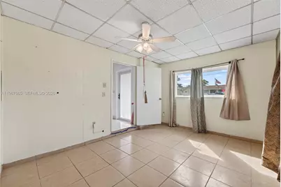 1919 NW 38th St, Oakland Park, FL 33309 - Photo 13