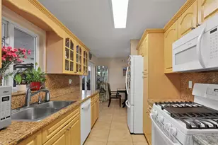 1901 SW 90th Ave, Miami, FL 33165 - Photo 15