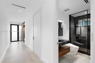 3119 Plaza St, Miami, FL 33133 - Photo 25