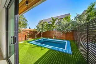 3119 Plaza St, Miami, FL 33133 - Photo 17