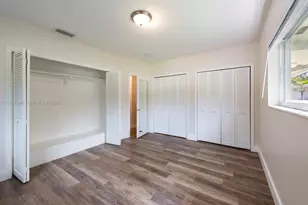 11745 SW 81st Rd, Pinecrest, FL 33156 - Photo 15