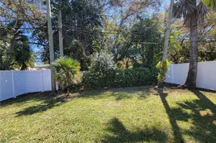 11745 SW 81st Rd, Pinecrest, FL 33156 - Photo 11