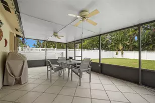 101 NE 2nd Pl, Dania Beach, FL 33004 - Photo 21