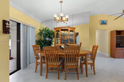 101 NE 2nd Pl #0, Dania Beach, FL 33004 - Photo 17