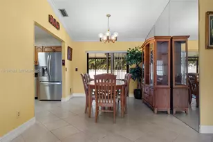 101 NE 2nd Pl, Dania Beach, FL 33004 - Photo 15