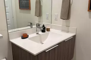 7925 NW 104th Ave, Doral, FL 33178 - Photo 17