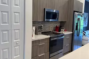 7925 NW 104th Ave, Doral, FL 33178 - Photo 7