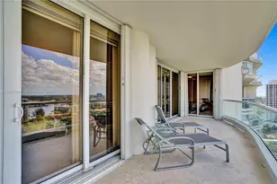 7000 Island Blvd, Aventura, FL 33160 - Photo 45