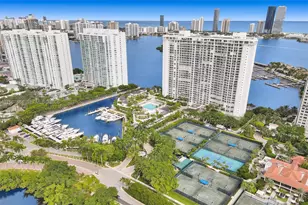 7000 Island Blvd, Aventura, FL 33160 - Photo 69