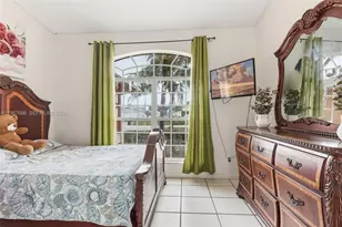 1203 SE 27th St, Cape Coral, FL 33904 - Photo 7