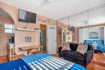 322 Harding St #B202, Hollywood, FL 33019 - Photo 29