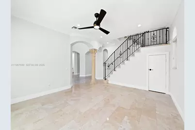 827 SE 2nd Ct, Fort Lauderdale, FL 33301 - Photo 17