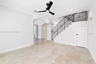 827 SE 2nd Ct, Fort Lauderdale, FL 33301 - Photo 17