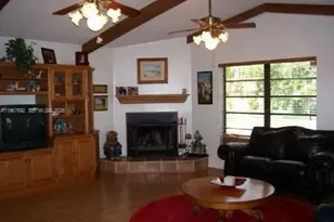 11520 NW 26th St, Plantation, FL 33323 - Photo 3