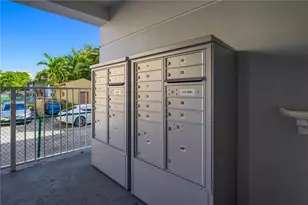 1620 NW 18th St, Miami, FL 33125 - Photo 17