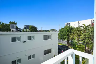 1620 NW 18th St #205, Miami, FL 33125 - Photo 11