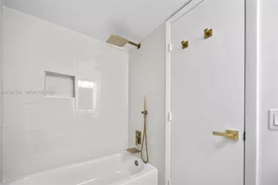 7511 S Oriole Blvd #201, Delray Beach, FL 33446 - Photo 19