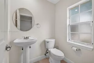 617 SW 1st Ave, Pompano Beach, FL 33060 - Photo 27