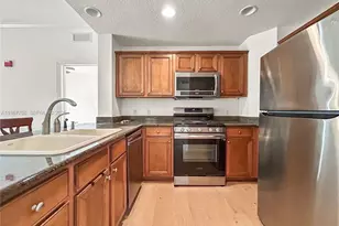 7615 Heritage Crossing Way, Kissimmee, FL 34747 - Photo 9