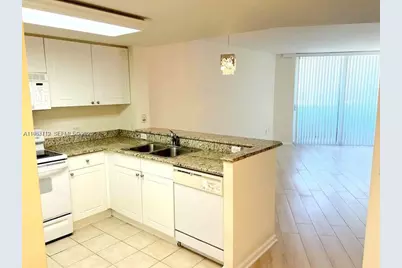 19501 W Country Club Dr #2611, Aventura, FL 33180 - Photo 27