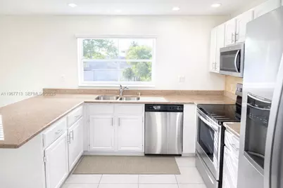 4400 NW 61st Pl, Coconut Creek, FL 33073 - Photo 13