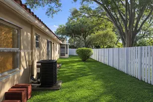 4400 NW 61st Pl, Coconut Creek, FL 33073 - Photo 25