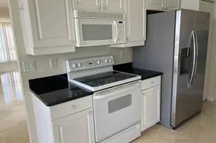 21055 Yacht Club Dr, Aventura, FL 33180 - Photo 7