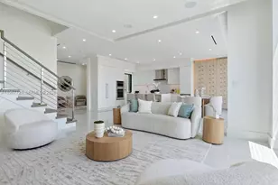 4008 NE 167th St, North Miami Beach, FL 33160 - Photo 15