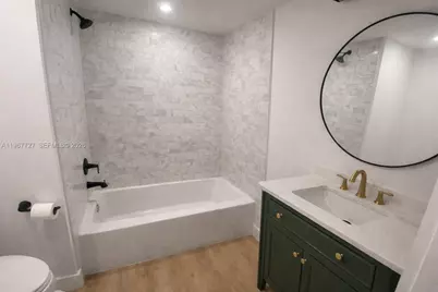 2935 NE 163rd St #3K, North Miami Beach, FL 33160 - Photo 3