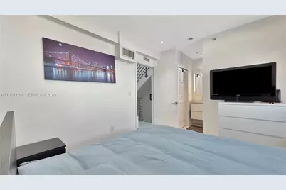 734 Michigan Ave, Miami Beach, FL 33139 - Photo 35