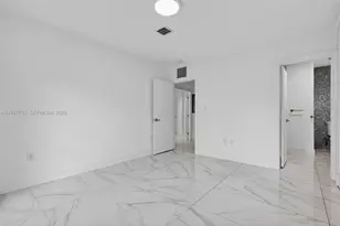 574 NW 98th St, Miami, FL 33150 - Photo 21