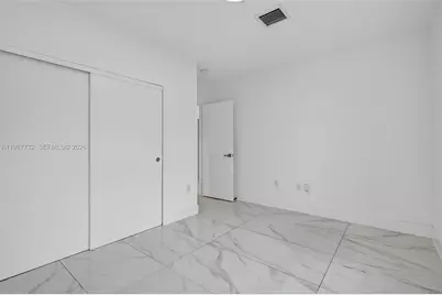 574 NW 98th St, Miami, FL 33150 - Photo 31