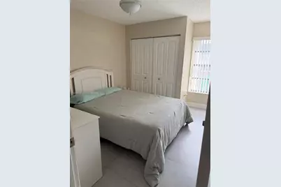 1312 SW 135th Pl, Miami, FL 33184 - Photo 9