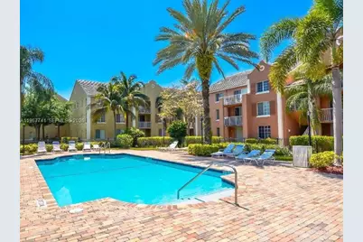 11165 SW 6th St #302, Pembroke Pines, FL 33025 - Photo 11