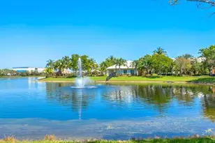 11165 SW 6th St, Pembroke Pines, FL 33025 - Photo 9