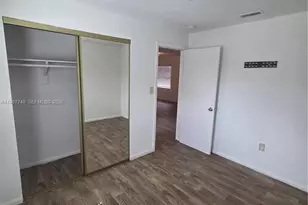 503 N 25th St, Fort Pierce, FL 34947 - Photo 11