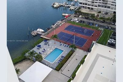 2780 NE 183rd St #1708, Aventura, FL 33160 - Photo 15