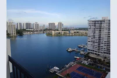 2780 NE 183rd St #1708, Aventura, FL 33160 - Photo 17