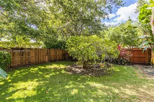 665 NE 120th St, Biscayne Park, FL 33161 - Photo 19