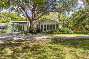 665 NE 120th St, Biscayne Park, FL 33161 - Photo 35