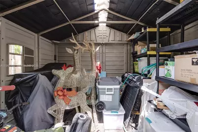 665 NE 120th St, Biscayne Park, FL 33161 - Photo 31