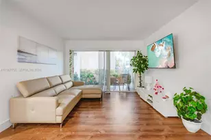 6292 NW 186th St, Hialeah, FL 33015 - Photo 3