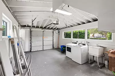 4020 Riviera Dr, Coral Gables, FL 33146 - Photo 25