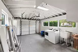 4020 Riviera Dr, Coral Gables, FL 33146 - Photo 25