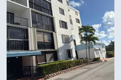 5033 NW 7th St #101, Miami, FL 33126 - Photo 1