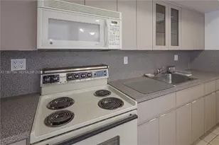 1700 NE 105th St, Miami Shores, FL 33138 - Photo 25