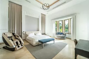 432 S Hibiscus Dr, Miami Beach, FL 33139 - Photo 23